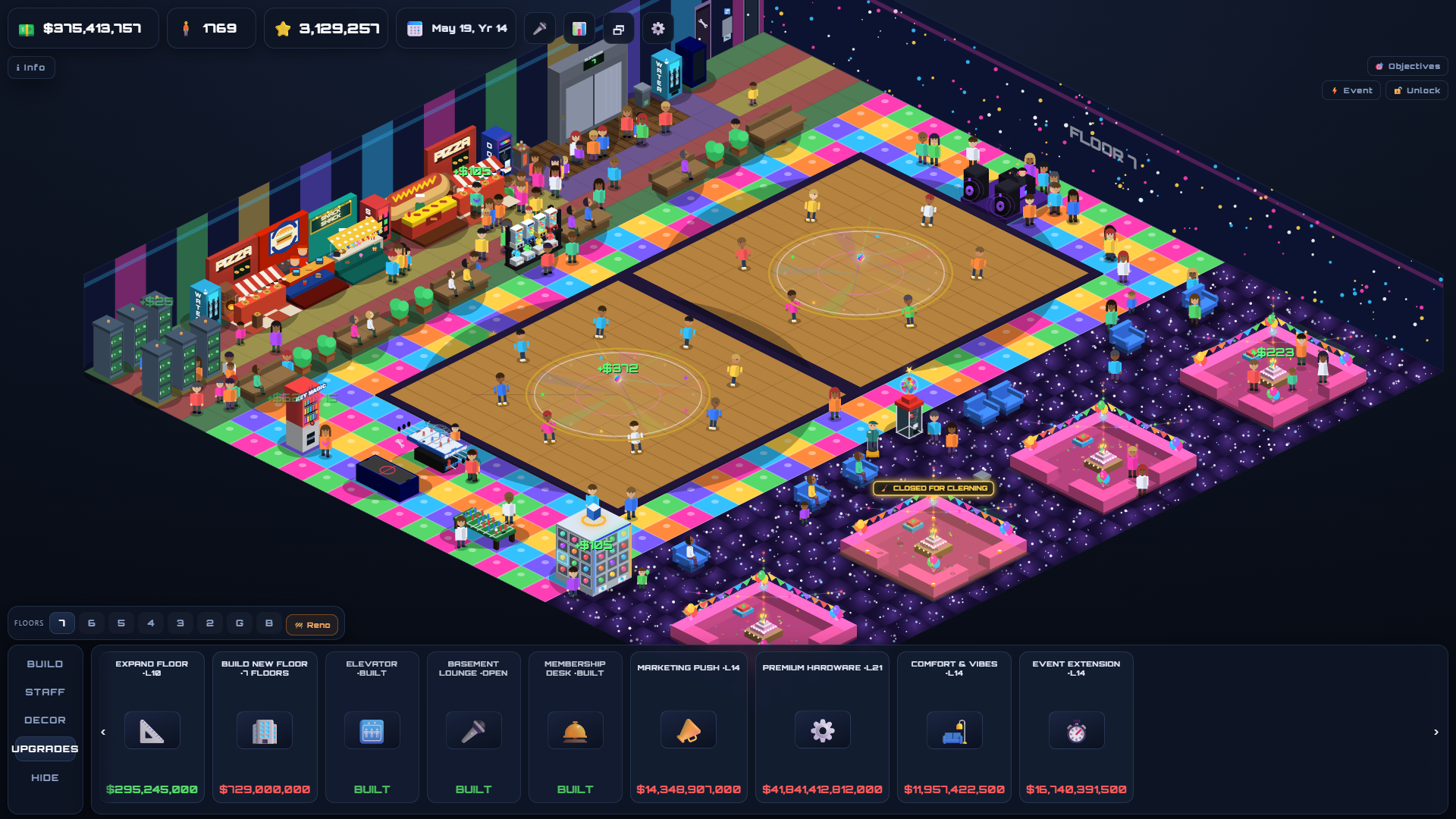 Food court and courts floor with upgrades bar